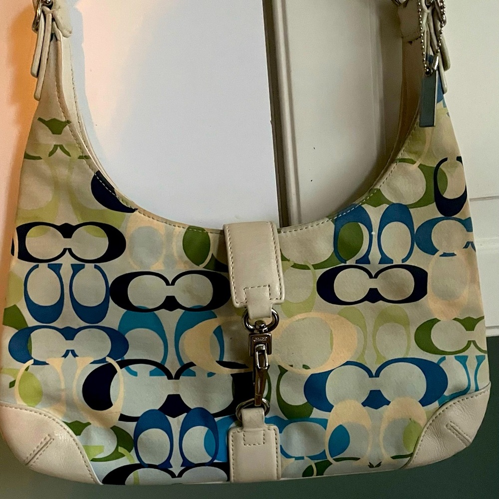 Limited addition coach bag that was only available in signature stores